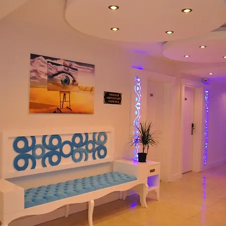 Aura Boutique Otel 3*